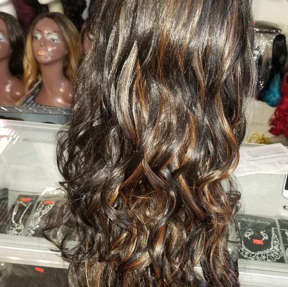 Wigs - Picture 2 of 2